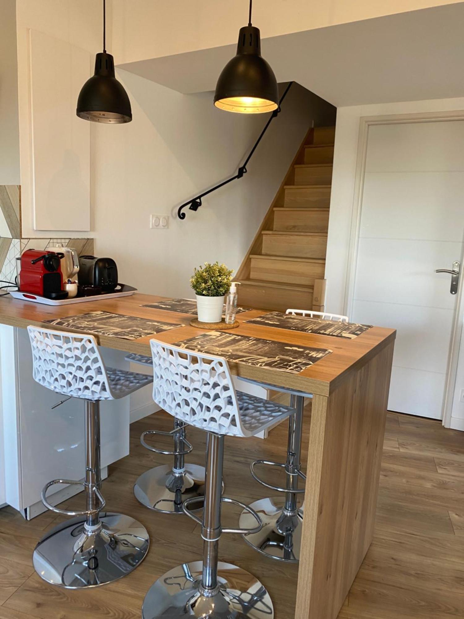 Spacieux Duplex, Vue Mer Et Belle Terrasse Hyères Esterno foto